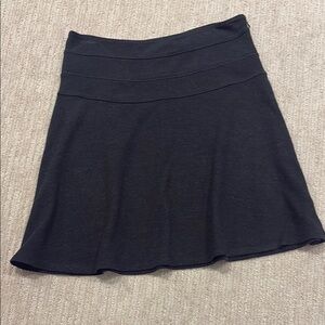Chic Black Skirt